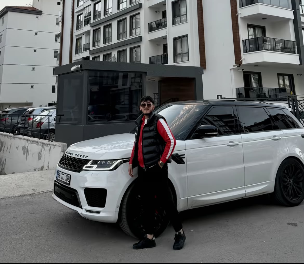 Ali Tezcan, Auto Tokyo kurucu ortağı